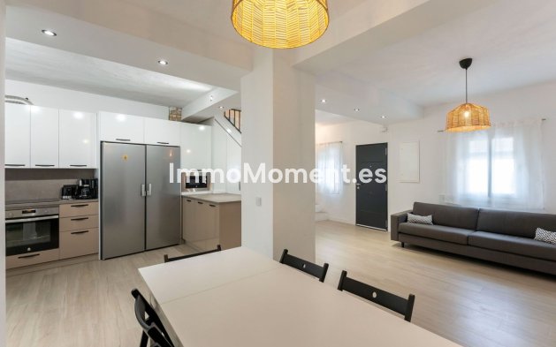 Revente - Maison mitoyenne - Intérieur                       - Monda