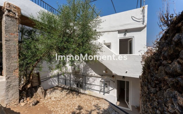 Revente - Maison mitoyenne - Intérieur                       - Monda