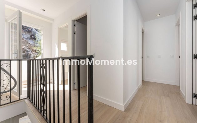 Revente - Maison mitoyenne - Intérieur                       - Monda