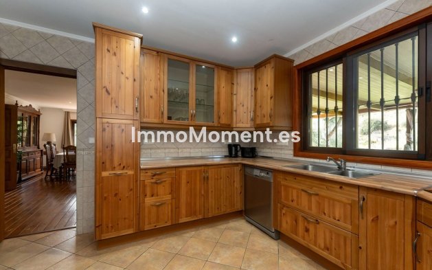 Reventa - Casa de campo - Interior  - Monda