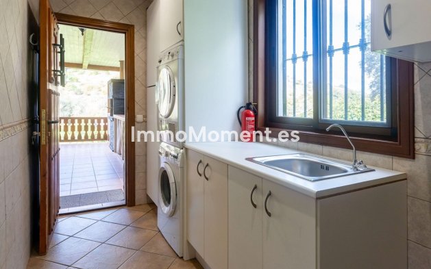 Reventa - Casa de campo - Interior  - Monda