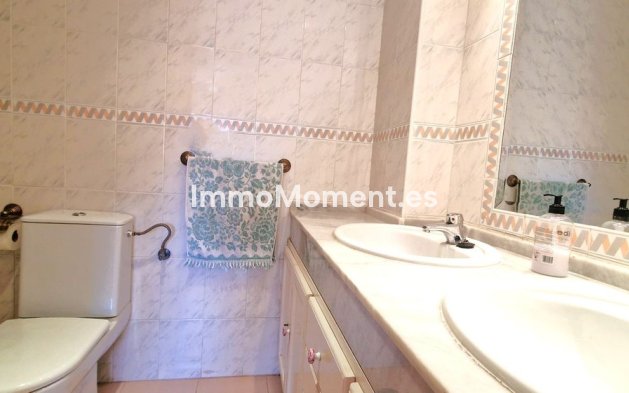 Wiederverkauf - Wohnung - Marbella - El Rosario