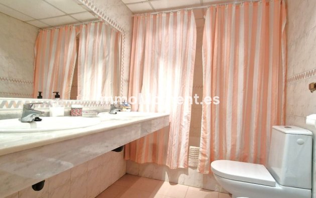 Wiederverkauf - Wohnung - Marbella - El Rosario