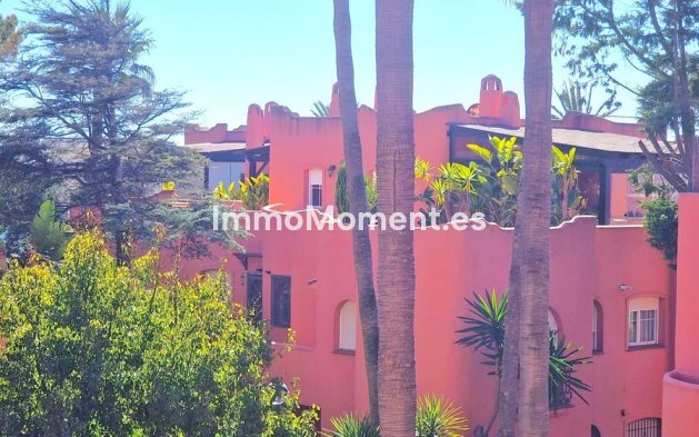 Wiederverkauf - Wohnung - Marbella - El Rosario