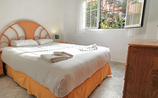 Wiederverkauf - Wohnung - Marbella - El Rosario