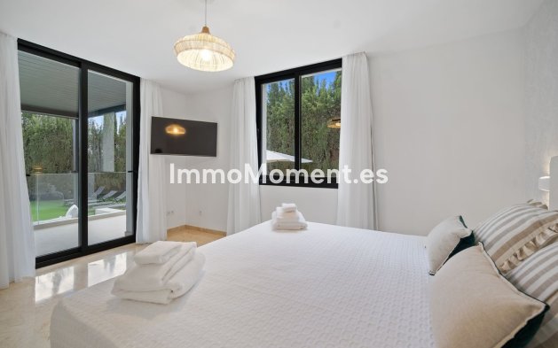 Wiederverkauf - Villa - Marbella - Nueva Andalucía