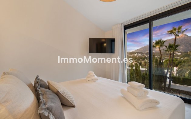 Wiederverkauf - Villa - Marbella - Nueva Andalucía