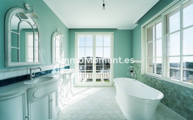 Reventa - Villa - Benahavís - Benahavís Centro