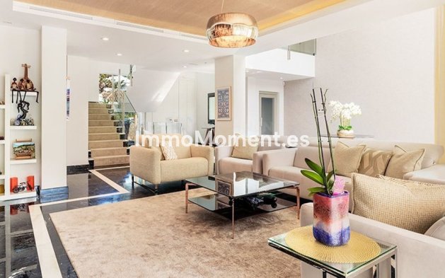 Wiederverkauf - Villa - Marbella - Nueva Andalucía