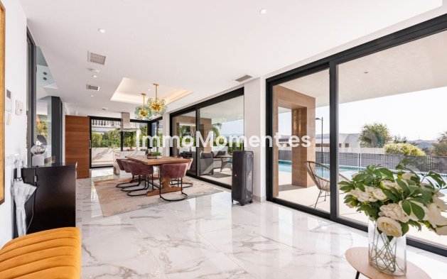 Revente - Villa - Estepona  - Estepona Centro