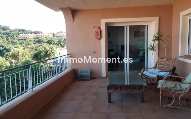 Resale - Apartment - Marbella - La Mairena