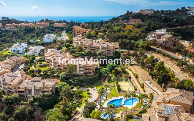 Resale - Apartment - Marbella - La Mairena