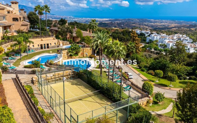 Resale - Apartment - Marbella - La Mairena