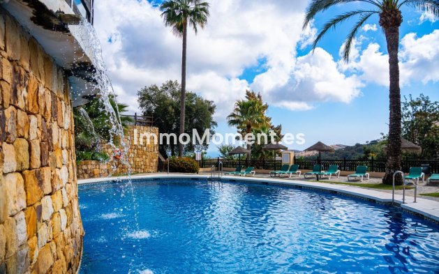 Resale - Apartment - Marbella - La Mairena