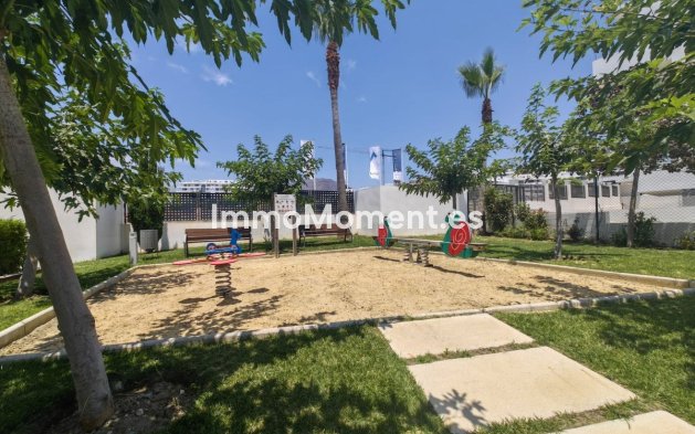 Reventa - Apartamento - Estepona  - Estepona Centro