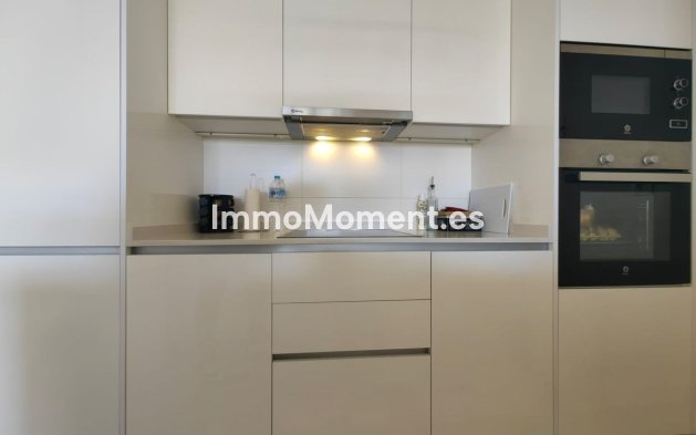 Reventa - Apartamento - Estepona  - Estepona Centro