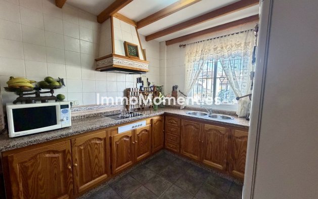 Revente - Maison mitoyenne - Estepona  - Estepona Centro