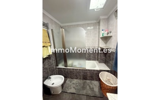 Revente - Maison mitoyenne - Estepona  - Estepona Centro