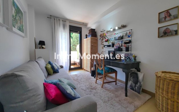 Revente - Appartement - Estepona  - Estepona Centro