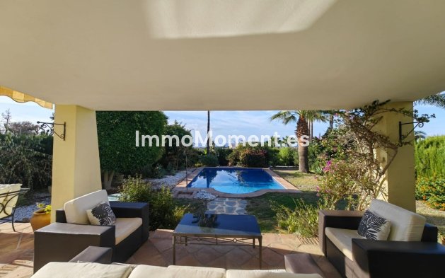 Wiederverkauf - Villa - Estepona  - Estepona Centro