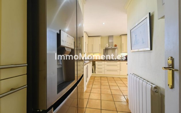 Wiederverkauf - Villa - Estepona  - Estepona Centro