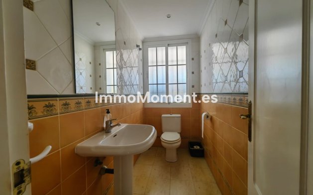 Wiederverkauf - Villa - Estepona  - Estepona Centro