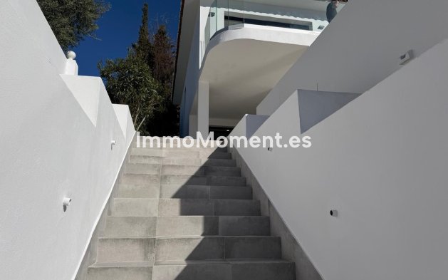 Resale - Villa - Mijas