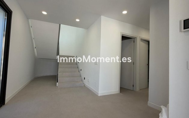 Resale - Villa - Mijas