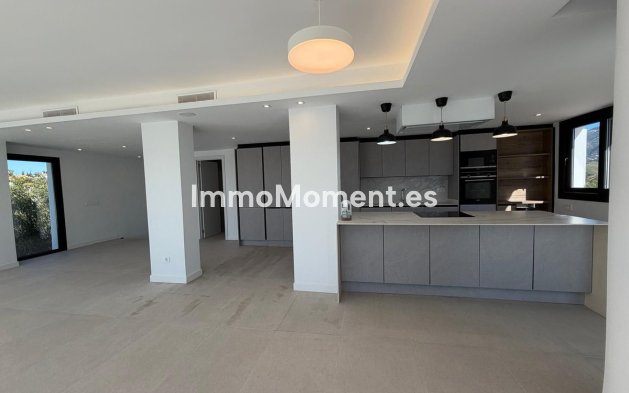 Resale - Villa - Mijas