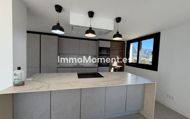 Resale - Villa - Mijas
