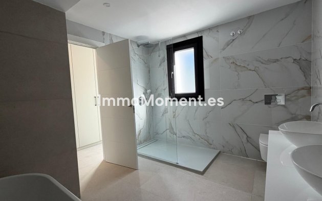 Resale - Villa - Mijas