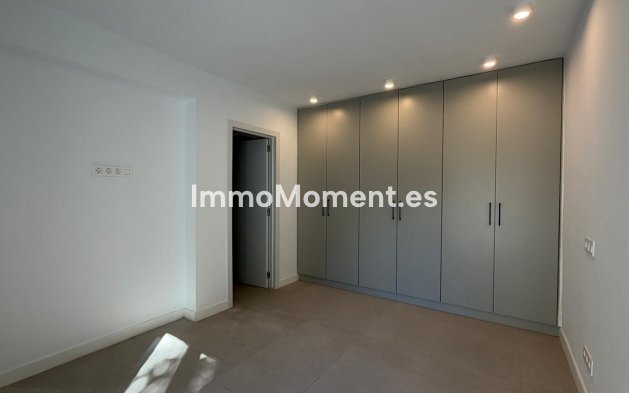 Resale - Villa - Mijas