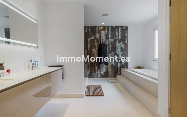 Reventa - Villa - Sotogrande - Sotogrande Costa