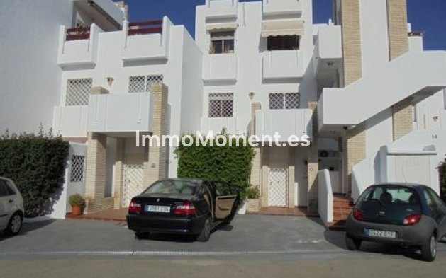 Revente - Maison mitoyenne - Marbella - Nueva Andalucía
