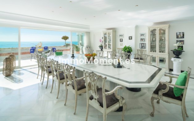 Wiederverkauf - Wohnung - Marbella - Puerto Banús