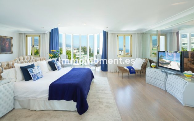 Wiederverkauf - Wohnung - Marbella - Puerto Banús