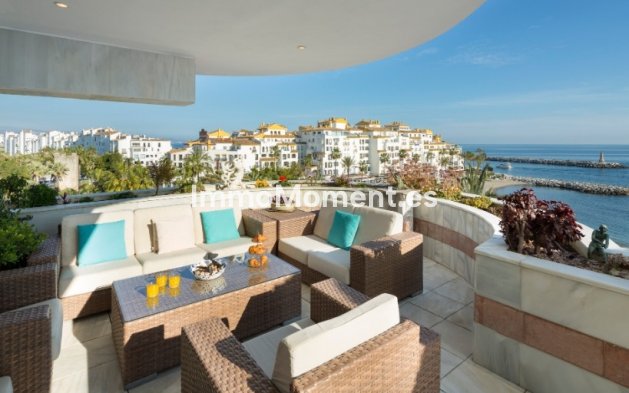 Wiederverkauf - Wohnung - Marbella - Puerto Banús