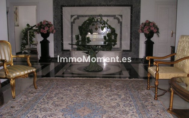 Wiederverkauf - Wohnung - Marbella - Puerto Banús