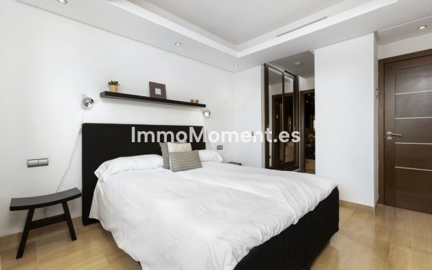 Wiederverkauf - Wohnung - Estepona  - Estepona Centro