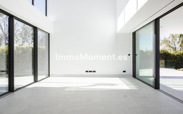 Wiederverkauf - Villa - Marbella - The Golden Mile