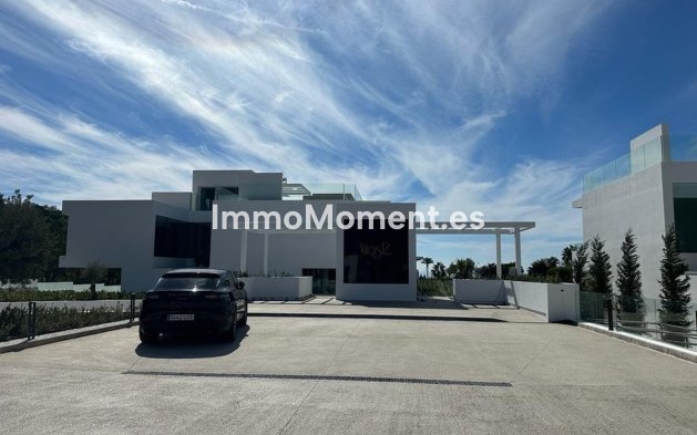 Wiederverkauf - Villa - Marbella - The Golden Mile