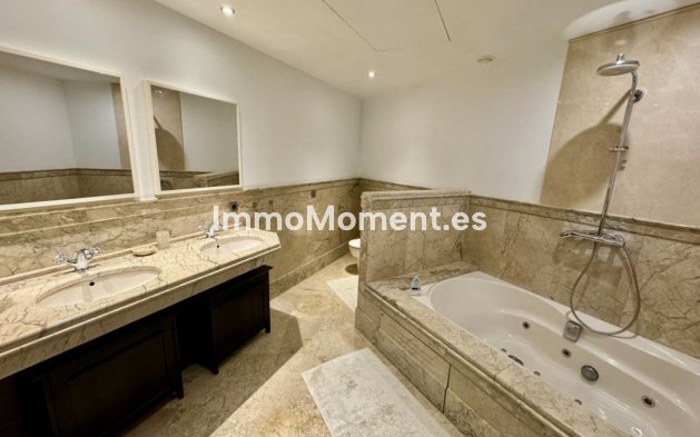 Wiederverkauf - Wohnung - Marbella - San Pedro de Alcántara