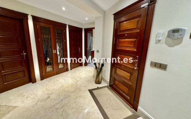 Wiederverkauf - Wohnung - Marbella - San Pedro de Alcántara