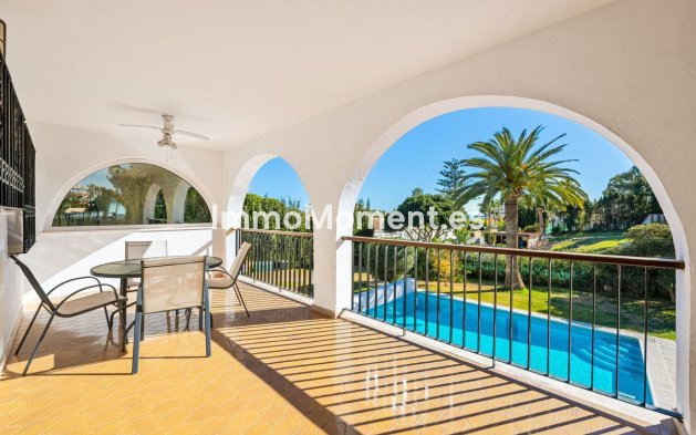 Resale - Villa - Estepona - New Golden Mile