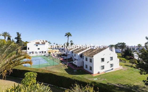 Revente - Appartement - Marbella - Nueva Andalucía