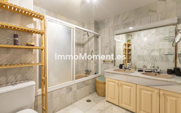 Revente - Appartement - Marbella - Nueva Andalucía