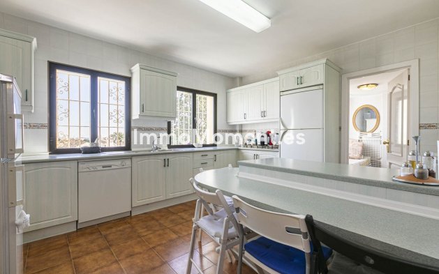 Revente - Appartement - Marbella - Nueva Andalucía