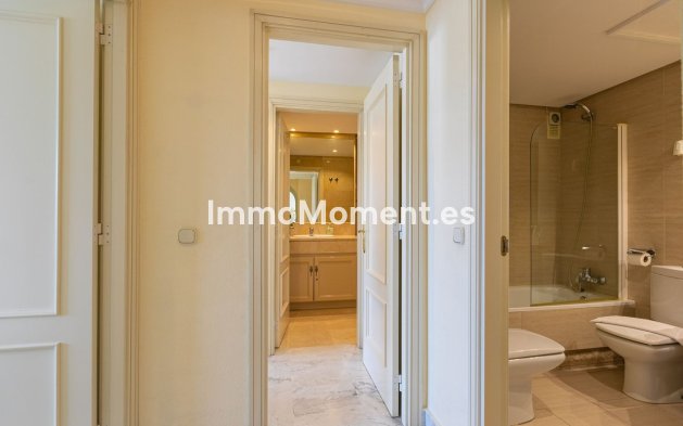 Wiederverkauf - Wohnung - Marbella - Puerto Banús