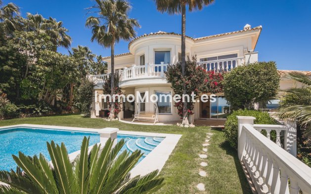 Revente - Villa - Marbella - Altos de los Monteros