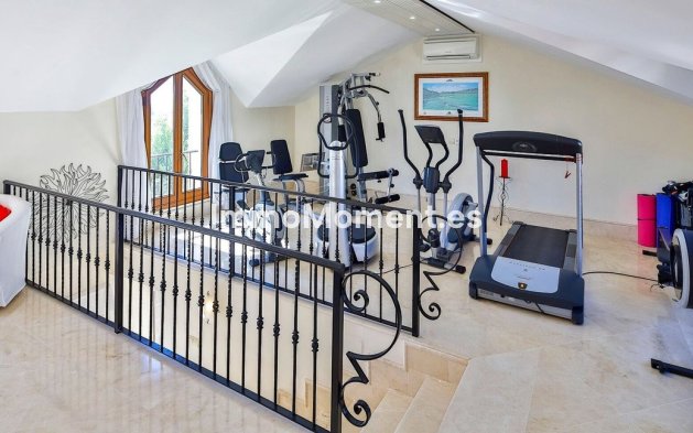 Wiederverkauf - Villa - Sotogrande - Sotogrande Alto